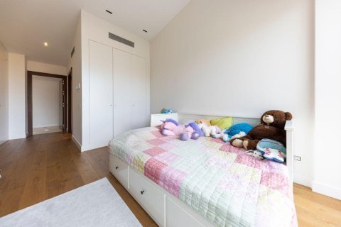 Сasa de 6 dormitorios en venta en Sant Feliu de Guíxols, Gerona, Cataluña, Spain № 1381 - foto 27