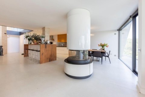 Сasa de 6 dormitorios en venta en Sant Feliu de Guíxols, Gerona, Cataluña, Spain № 1381 - foto 13