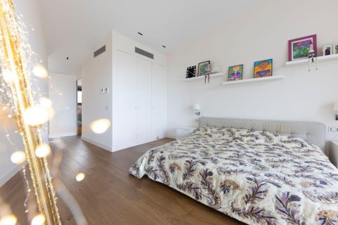 Сasa de 6 dormitorios en venta en Sant Feliu de Guíxols, Gerona, Cataluña, Spain № 1381 - foto 30