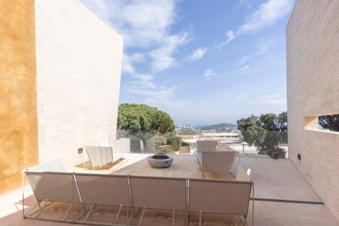 Сasa de 6 dormitorios en venta en Sant Feliu de Guíxols, Gerona, Cataluña, Spain № 1381 - foto 23