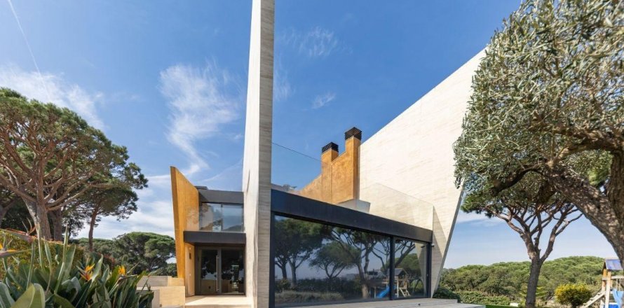 Сasa de 6 dormitorios en venta en Sant Feliu de Guíxols, Gerona, Cataluña, Spain № 1381