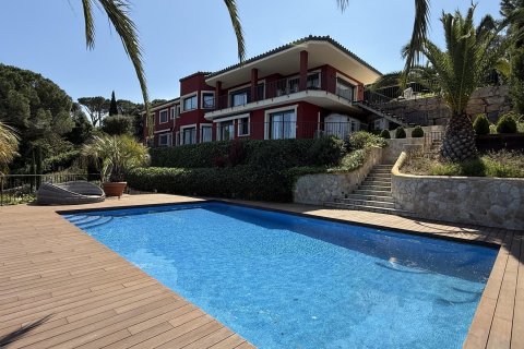 Сasa de 5 dormitorios en venta en Santa Cristina d'Aro, Gerona, Cataluña, Spain № 1380