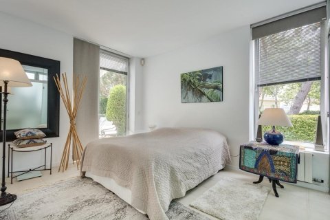 Сasa de 4 dormitorios en venta en S'Agaró, Gerona, Cataluña, Spain № 1379 - foto 22