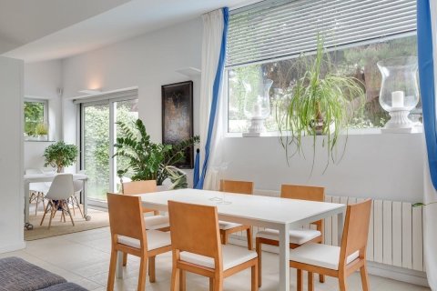 Сasa de 4 dormitorios en venta en S'Agaró, Gerona, Cataluña, Spain № 1379 - foto 18