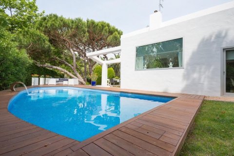 Сasa de 4 dormitorios en venta en S'Agaró, Gerona, Cataluña, Spain № 1379 - foto 9