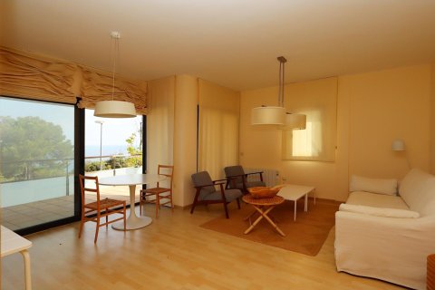 Apartamento de 3 dormitorios en venta en Lloret de Mar, Gerona, Cataluña, Spain № 1377 - foto 5