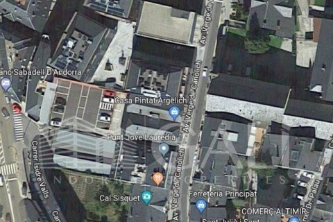 264 sq.m. commercial property for sale in Principado De Andorra (Ninguna Poblacion Tiene C.P.), Lleida, Catalonia, Spain № 5303