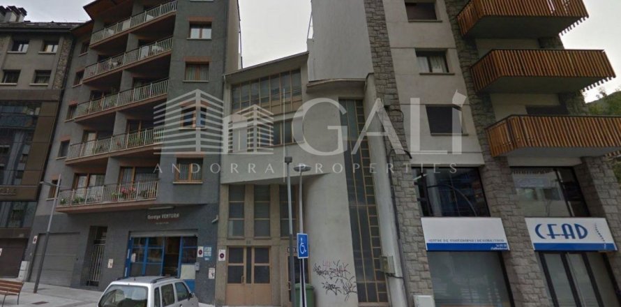 Propiedad comercial en venta en Principado De Andorra (Ninguna Poblacion Tiene C.P.), Lérida, Cataluña, Spain № 5304