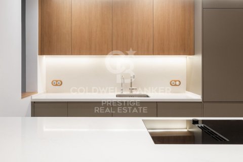 Купить квартиру в Барселона, Испания с 3 спальни, 100м², № 5307 - фото 14