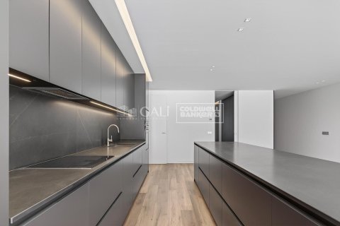 Купить квартиру в Андорра, Испания с 3 спальни, 182м², № 5305 - фото 4