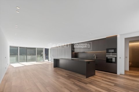Apartamento de 3 dormitorios en venta en Principado De Andorra (Ninguna Poblacion Tiene C.P.), Lérida, Cataluña, Spain № 5305