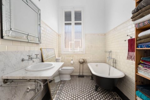 Купить виллу в Аргентона, Испания с 5 спален, 237м², № 3786 - фото 23