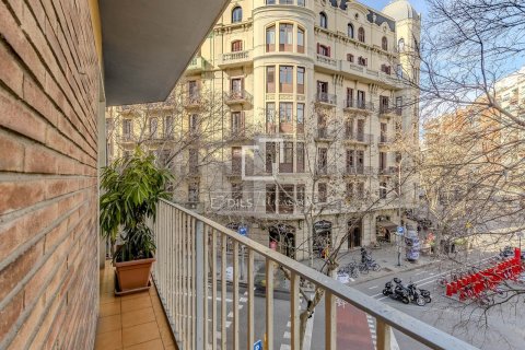 Купить квартиру в Барселона, Испания с 3 спальни, 110м², № 3782 - фото 18