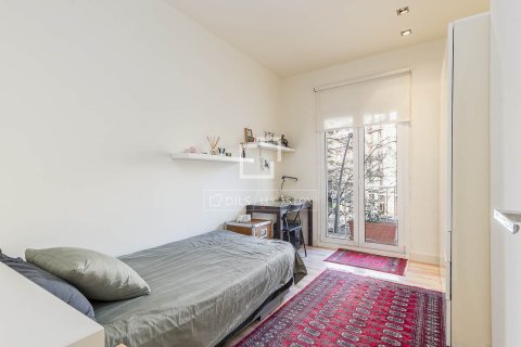 Купить квартиру в Барселона, Испания с 3 спальни, 110м², № 3782 - фото 27