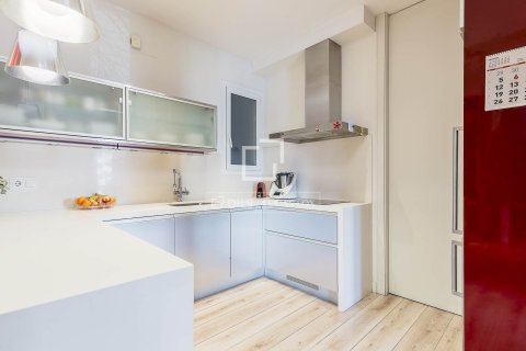 Купить квартиру в Барселона, Испания с 3 спальни, 110м², № 3782 - фото 10