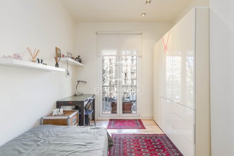 Купить квартиру в Барселона, Испания с 3 спальни, 110м², № 3782 - фото 28