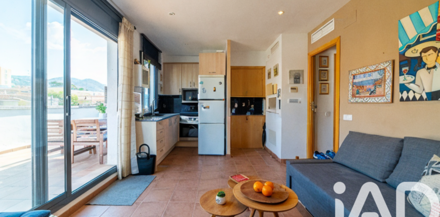 Ático de 2 dormitorios en venta en Sitges, Barcelona, Cataluña, Spain № 4765