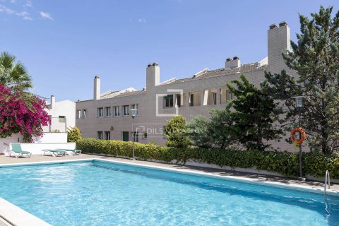 Villa de 9 dormitorios en venta en Sant Just Desvern, Barcelona, Cataluña, Spain № 4410