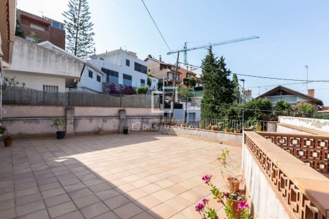 Villa de 6 dormitorios en venta en Esplugues de Llobregat, Barcelona, Cataluña, Spain № 4408 - foto 6