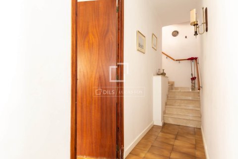 Villa de 6 dormitorios en venta en Esplugues de Llobregat, Barcelona, Cataluña, Spain № 4408 - foto 23