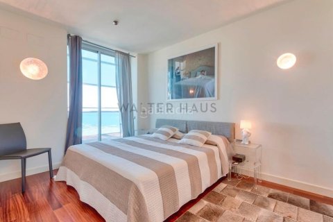Ático de 3 dormitorios en venta en Sant Martí, Barcelona, Cataluña, Spain № 2236 - foto 5