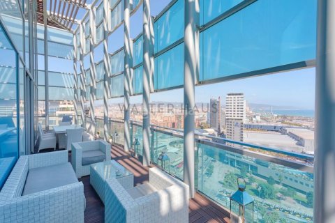 Ático de 3 dormitorios en venta en Sant Martí, Barcelona, Cataluña, Spain № 2236