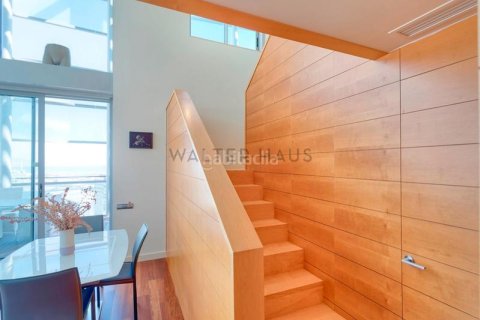 Ático de 3 dormitorios en venta en Sant Martí, Barcelona, Cataluña, Spain № 2236 - foto 12