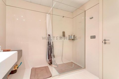 Ático de 3 dormitorios en venta en Sant Martí, Barcelona, Cataluña, Spain № 2236 - foto 19