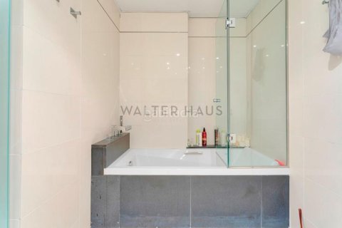 Ático de 3 dormitorios en venta en Sant Martí, Barcelona, Cataluña, Spain № 2236 - foto 20