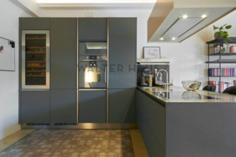Apartamento de 3 dormitorios en venta en Eixample, Barcelona, Cataluña, Spain № 2235 - foto 29