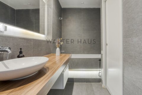 Apartamento de 3 dormitorios en venta en Eixample, Barcelona, Cataluña, Spain № 2235 - foto 20