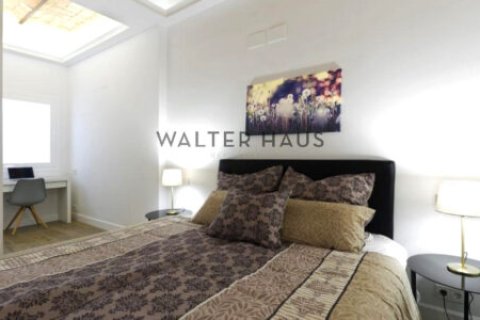 Apartamento de 3 dormitorios en venta en Eixample, Barcelona, Cataluña, Spain № 2235 - foto 11