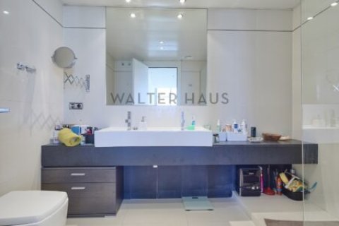 Ático de 3 dormitorios en venta en Sant Martí, Barcelona, Cataluña, Spain № 2237 - foto 13