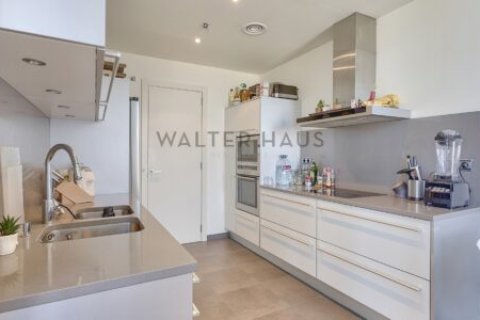 Ático de 3 dormitorios en venta en Sant Martí, Barcelona, Cataluña, Spain № 2237 - foto 30