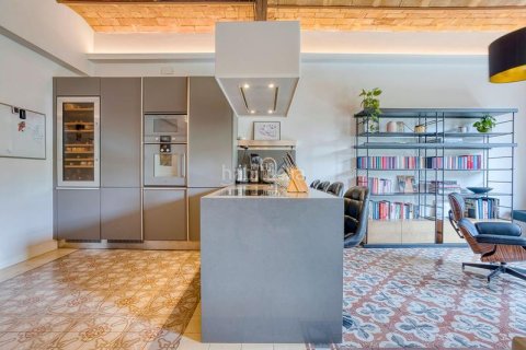 Apartamento de 3 dormitorios en venta en Eixample, Barcelona, Cataluña, Spain № 2234 - foto 19
