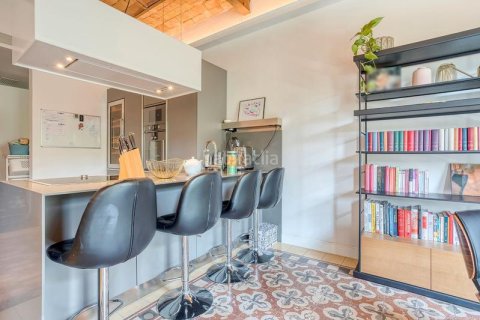 Apartamento de 3 dormitorios en venta en Eixample, Barcelona, Cataluña, Spain № 2234 - foto 20