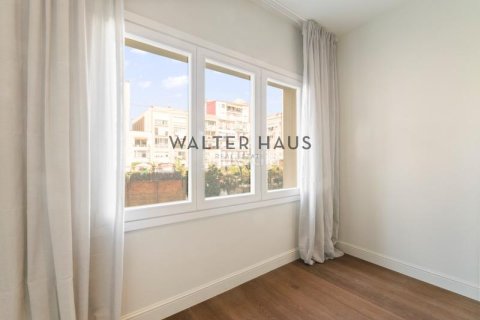 3 bedrooms apartment for sale in Eixample, Barcelona, Catalonia, Spain № 2233 - photo 19