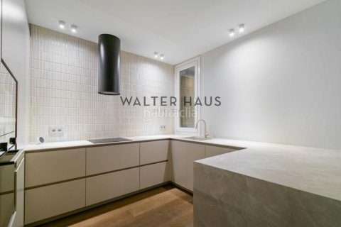 3 bedrooms apartment for sale in Eixample, Barcelona, Catalonia, Spain № 2233 - photo 6