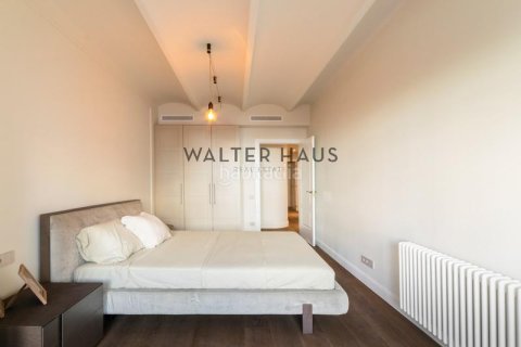 3 bedrooms apartment for sale in Eixample, Barcelona, Catalonia, Spain № 2233 - photo 15