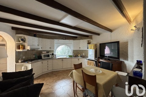 Сasa de 3 dormitorios en venta en Roses, Gerona, Cataluña, Spain № 4953 - foto 24