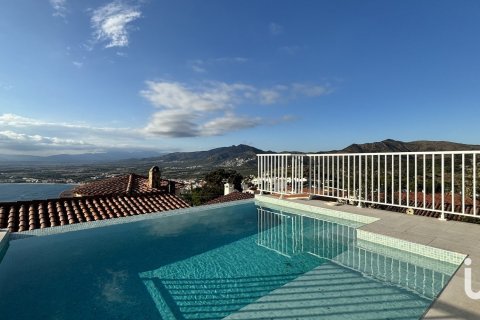 Сasa de 3 dormitorios en venta en Roses, Gerona, Cataluña, Spain № 4953 - foto 10