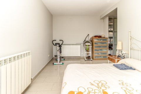 Сasa de 7 dormitorios en venta en Castellar del Vallès, Barcelona, Cataluña, Spain № 4956 - foto 25