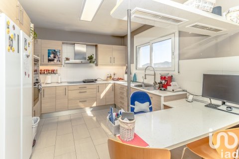 Сasa de 7 dormitorios en venta en Castellar del Vallès, Barcelona, Cataluña, Spain № 4956 - foto 18