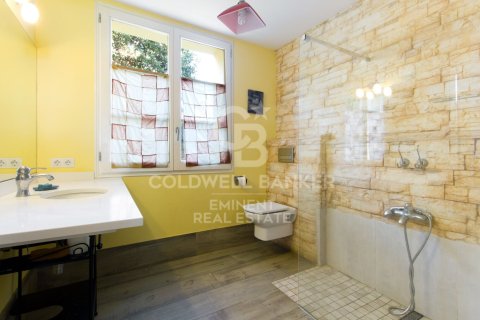 Сasa de 6 dormitorios en venta en Mataró, Barcelona, Cataluña, Spain № 6008 - foto 12