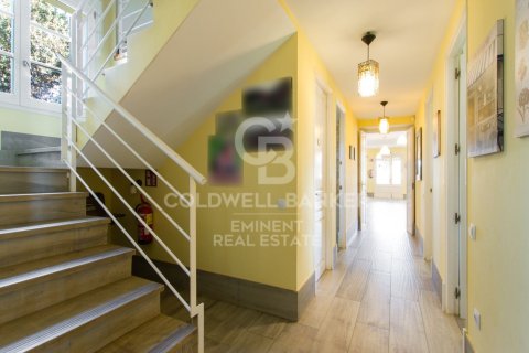 Сasa de 6 dormitorios en venta en Mataró, Barcelona, Cataluña, Spain № 6008 - foto 7