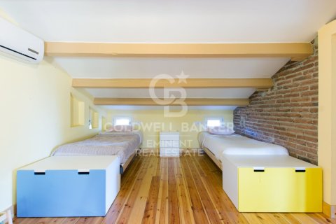 Сasa de 6 dormitorios en venta en Mataró, Barcelona, Cataluña, Spain № 6008 - foto 17