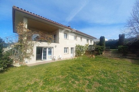 Сasa de 5 dormitorios en venta en Pals, Gerona, Cataluña, Spain № 6007 - foto 2