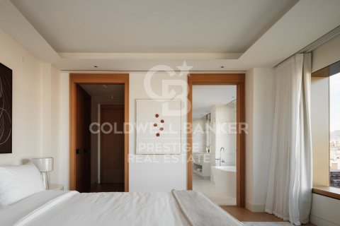 Apartamento de 2 dormitorios en venta en Barcelona, Cataluña, Spain № 5663 - foto 4