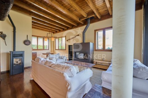 Купить виллу в Каталония, Испания с 6 спален, 240м², № 5658 - фото 4