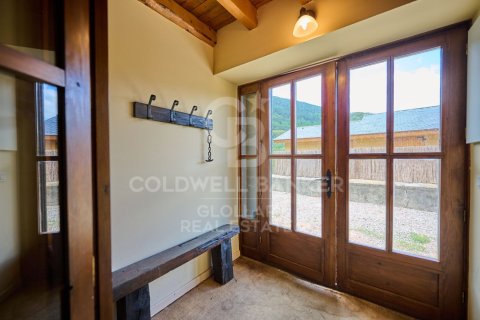 Купить виллу в Каталония, Испания с 6 спален, 240м², № 5658 - фото 2